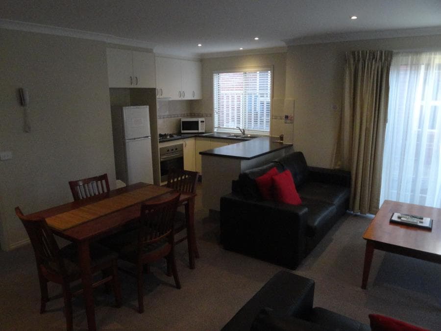 Lounge/kitchen