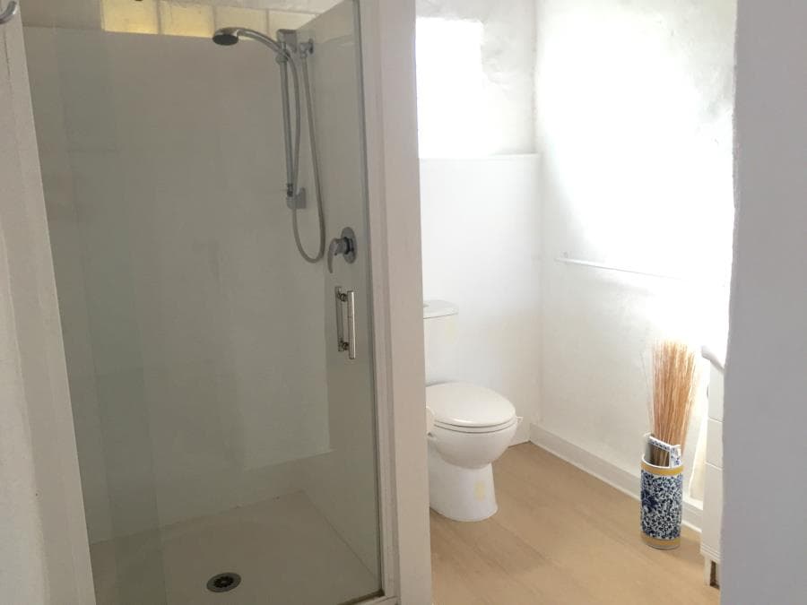 Ensuite